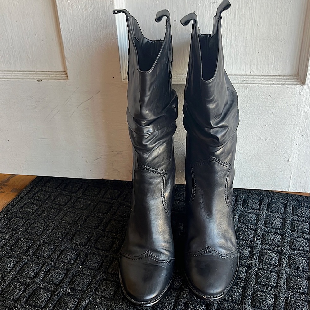 BCBGeneration Black Leather Cowboy Slouch Women Boots(8.5) No box:(